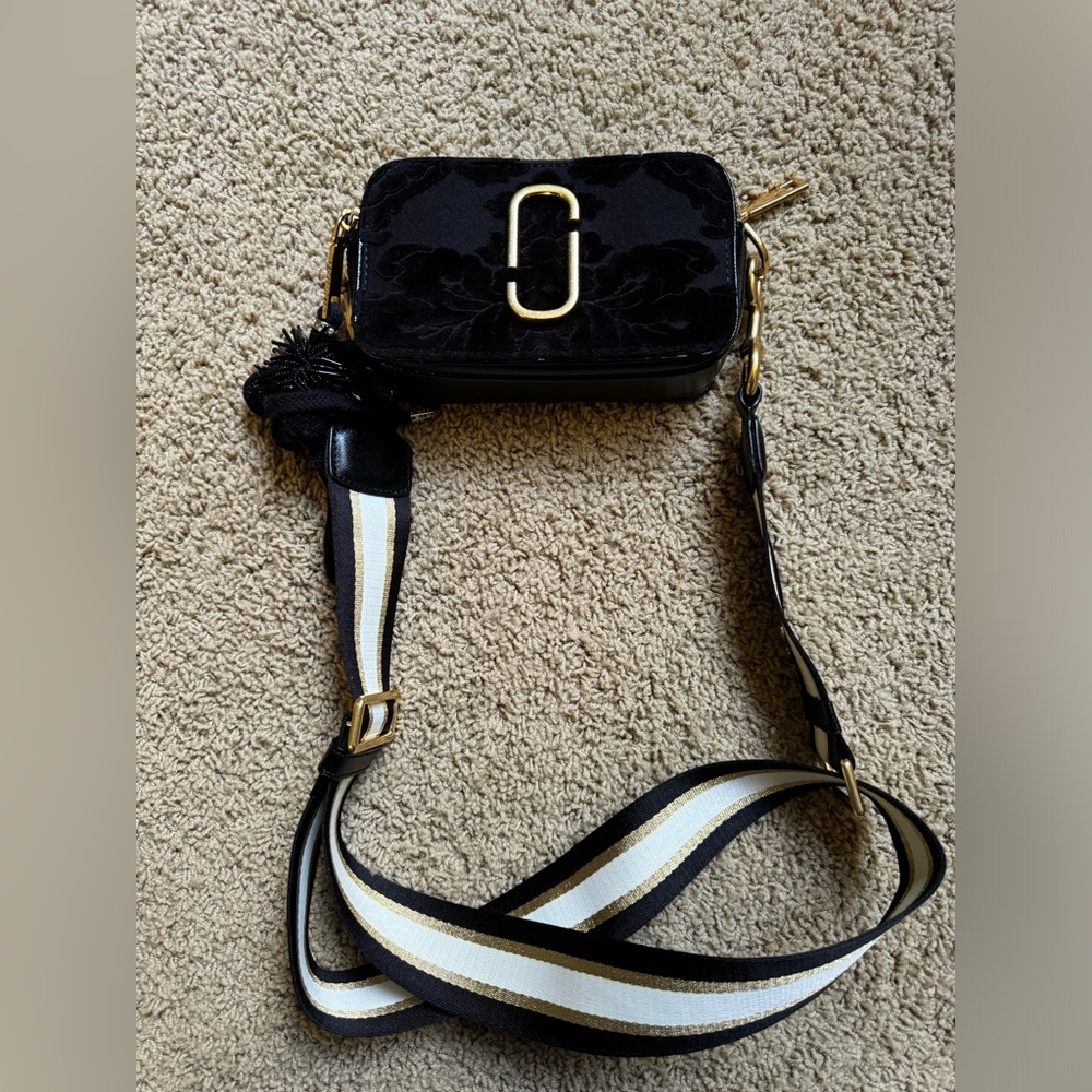 Marc Jacob’s snapshot crossbody bag